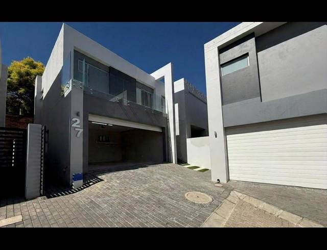 4 BEDROOM CLUSTER FOR SALE IN BRYANSTON